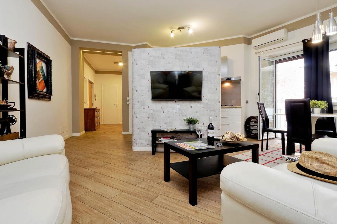 Cipro Terrace Apartment Rome Bagian luar foto